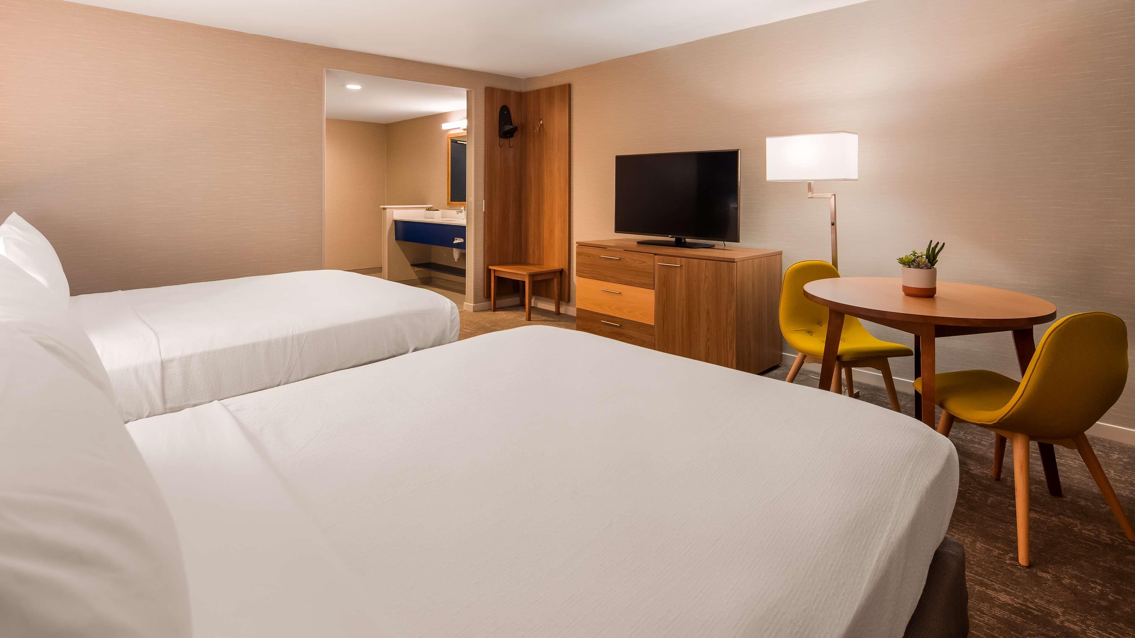 Aiden By Best Western Cape Cod - Уэст-Ярмут Экстерьер фото